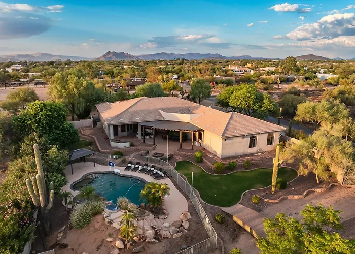 Holiday home Private Movie Theater Luxury Pool Hot Tub Scottsdale
