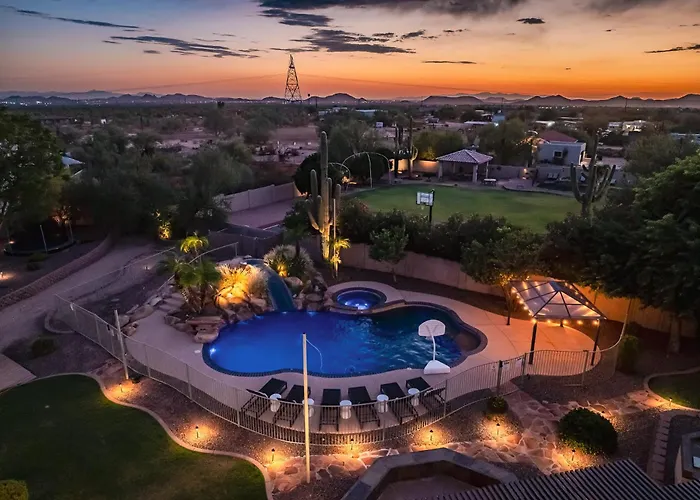 Private Movie Theater Luxury Pool Hot Tub Scottsdale