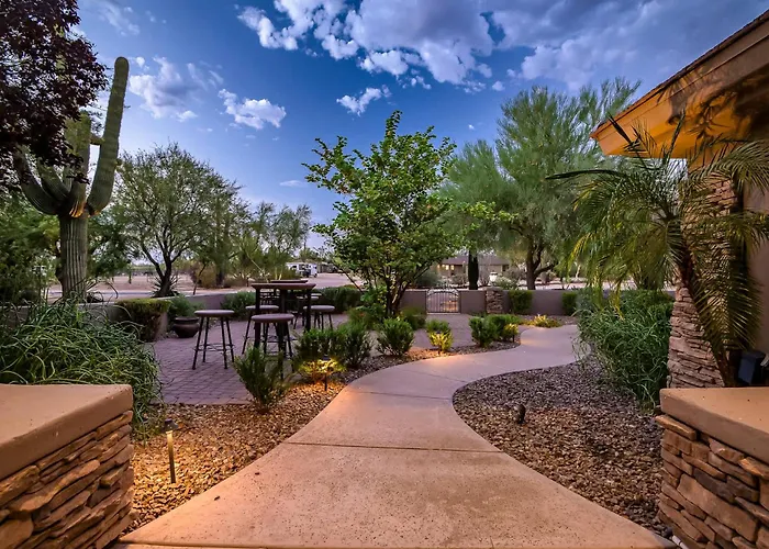 Private Movie Theater Luxury Pool Hot Tub Holiday home *