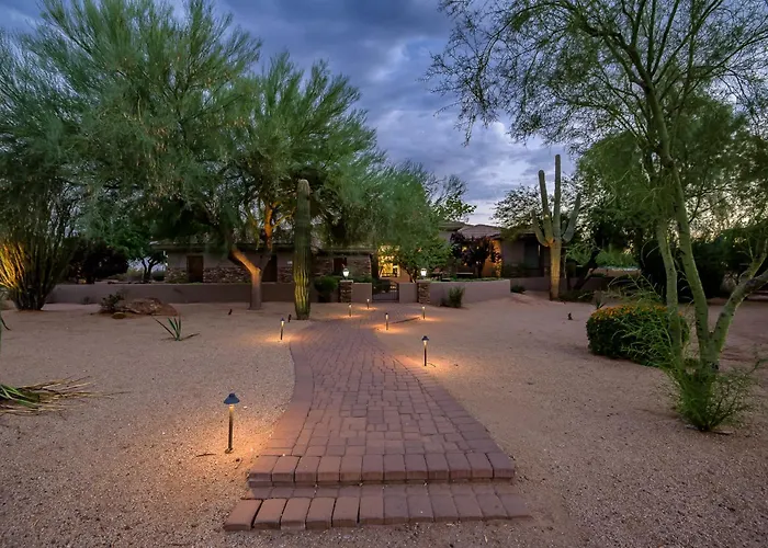Private Movie Theater Luxury Pool Hot Tub Holiday home Scottsdale