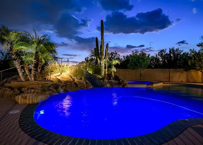 Private Movie Theater Luxury Pool Hot Tub Scottsdale